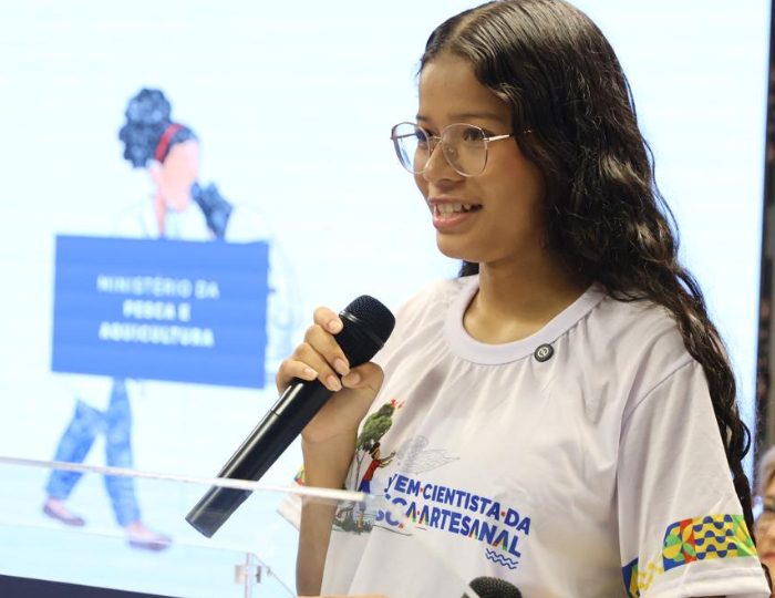 Joven científica ciudadana del Bajo Madeira representa a Rondônia en evento nacional de pesca artesanal